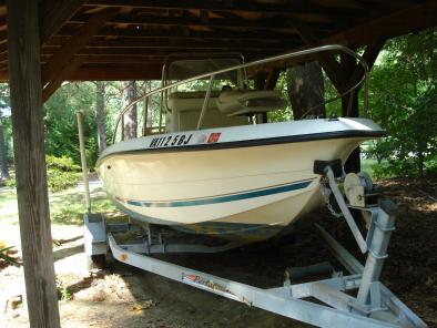 Sea Pro 176 Center Console 2000
