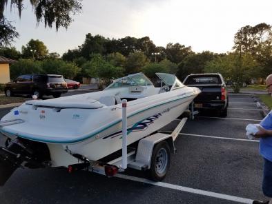 1989 Bayliner 20ft boat