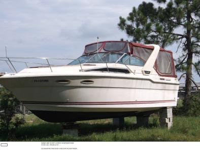 1989 Chaparral 25ft boat