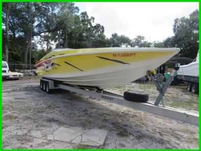 Sonic 358  W/ Trailer 2002