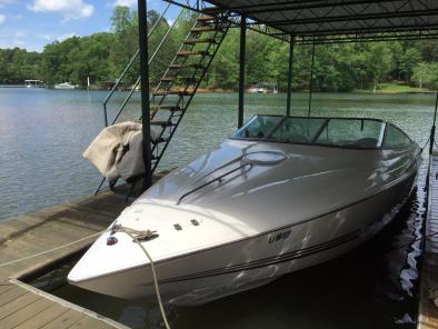 Wellcraft  26&#039; Excalibour 2002