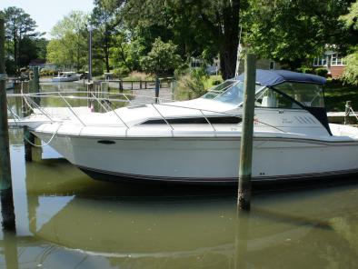 1989 Bayliner 20ft boat